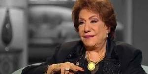فنانة
      مصرية
      شهيرة
      تواجه
      المرض
      بصمت
      ..
      وتورم
      يدها
      يثير
      قلق
      الجمهور - شوف 360 الإخباري