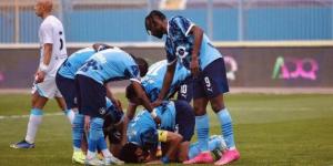 موعد
      وحكام
      مباراة
      بيراميدز
      وصن
      داونز
      في
      ذهاب
      نهائي
      دوري
      أبطال
      إفريقيا - شوف 360 الإخباري