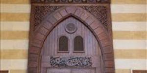 أمين
      الفتوى
      يحذر:
      الحلف
      بالطلاق
      لا
      يجوز
      شرعًا
      ويهدد
      استقرار
      الأسرة - شوف 360 الإخباري