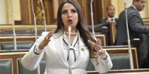 نشوى
      الشريف
      "نائبة
      التنسيقية":
      منحة
      الاتحاد
      الأوروبي
      لدعم
      استراتيجية
      السكان
      تتوافق
      مع
      أولويات
      خطة
      التنمية
      الوطنية
      لصعيد
      مصر - شوف 360 الإخباري