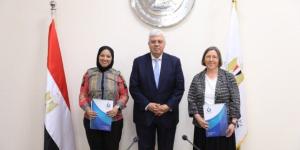 بروتوكول
      تعاون
      بين
      أكاديمية
      البحث
      العلمي
      وجامعة
      وست
      فيرجينيا
      الأمريكية - شوف 360 الإخباري