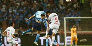 رسميًا..
      الزمالك
      يفشل
      في
      حصد
      لقب
      الدوري
      ويفقد
      مقعد
      دوري
      أبطال
      إفريقيا - شوف 360 الإخباري