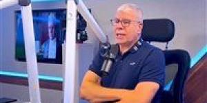 "مكنش
      مركز
      خالص"..
      شوبير
      يعلق
      على
      خسارة
      الزمالك
      أمام
      بيراميدز
      وخطأ
      محمد
      عواد - شوف 360 الإخباري