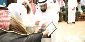 "السديس" يطلق مبادرة "خدمة زائرينا شرف لمنسوبينا" لتعزيز رحلة الحجاج - شوف 360 الإخباري