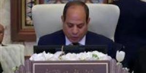 الرئيس
      السيسي:
      القضية
      الفلسطينية
      تمر
      بمرحلة
      شديدة
      الخطورة
      والدقة - شوف 360 الإخباري