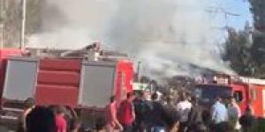 السيطرة
      على
      حريق
      بمخزن
      كراتين
      بالكردى
      فى
      الدقهلية - شوف 360 الإخباري