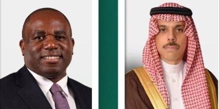 فيصل
      بن
      فرحان
      يتلقى
      اتصالاً
      هاتفيًا
      من
      وزير
      خارجية
      المملكة
      المتحدة -شوف 360 الإخباري
