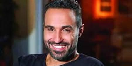 ابن
      النادي
      تجربة
      درامية
      جديدة
      لـ
      أحمد
      فهمي - شوف 360 الإخباري