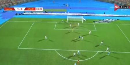 الدقيقة 21 .. بيراميدز يتقدم على الزمالك بهدف إبراهيم عادل فى الشوط الأول.. فيديو - شوف 360 الإخباري