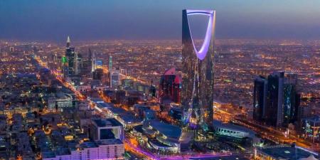 تشمل تقديم معلومات مضللة.. 15 ألف ريال غرامة مخالفات الإرشاد السياحي - شوف 360 الإخباري