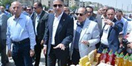 وزير
      التموين
      ومحافظ
      القاهرة
      يفتتحان
      سوق
      اليوم
      الواحد
      بمدينة
      نصر
      وإعلان
      بدء
      المرحلة
      الثانية
      بالمحافظات - شوف 360 الإخباري
