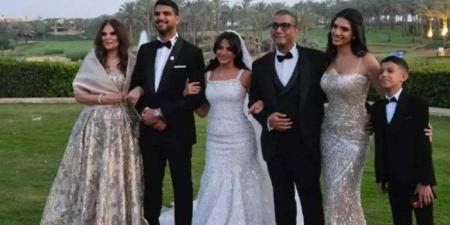 الفنانة
      أمل
      رزق
      تبكي
      من
      الفرح
      في
      زفاف
      ابنتها
      هيا
      كتكت
      بحضور
      نخبة
      من
      نجوم
      الفن
      بالقاهرة -شوف 360 الإخباري