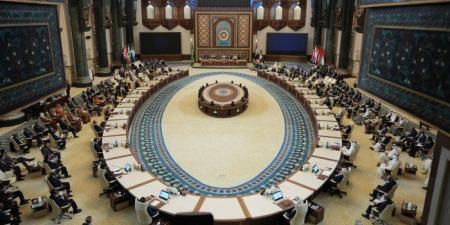 العراق
      يعرض
      18
      مبادرة
      للتعاون
      أمام
      القمة
      العربية
      ويتبرع
      ب
      40
      مليون
      دولار
      لغزة
      ولبنان -شوف 360 الإخباري