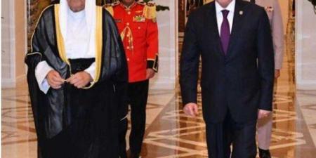 الرئيس
      السيسي
      يدعو
      أمير
      الكويت
      لحضور
      حفل
      افتتاح
      المتحف
      المصري
      الكبير - شوف 360 الإخباري