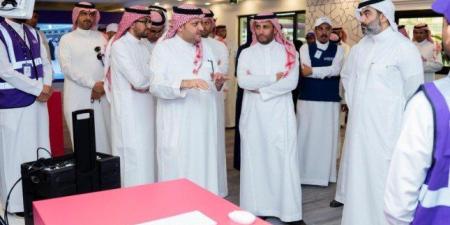 السواحة
      يتفقَّد
      جاهزية
      القطاع
      التقني
      وشبكات
      الاتصالات
      لتقديم
      تجربة
      حج
      استثنائية - https://chof360.com/