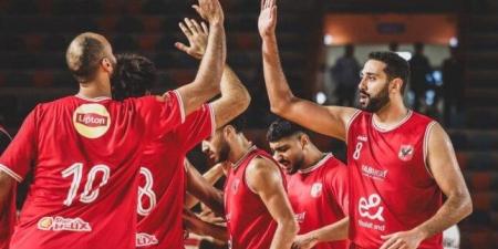 الأهلي
      يواجه
      الاتحاد
      في
      نهائي
      دوري
      السوبر
      لكرة
      السلة - شوف 360 الإخباري