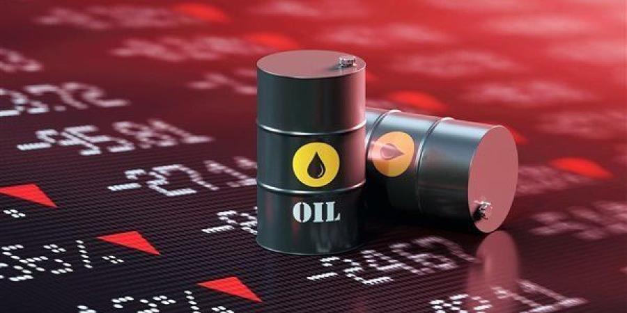 استقرار
      أسعار
      النفط
      عالميا
      وسط
      ترقب
      لجولة
      جديدة
      من
      المحادثات
      التجارية
      بين
      واشنطن
      وبكين - شوف 360 الإخباري