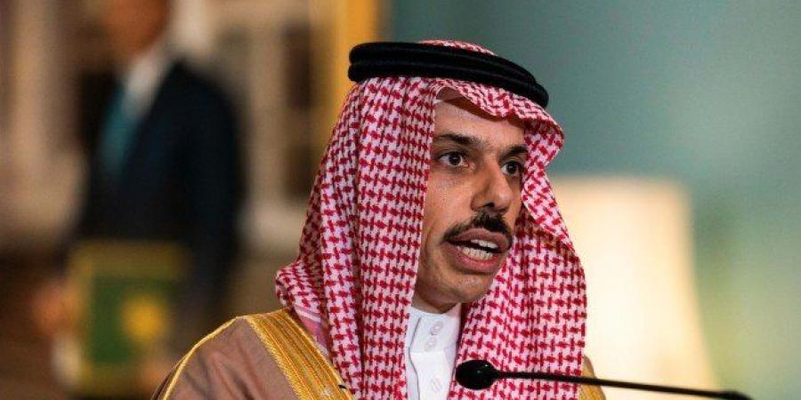 وزير
      الخارجية
      السعودي
      يبحث
      مع
      نظيريه
      الهندي
      والباكستاني
      جهود
      التهدئة
      ووقف
      التصعيد - شوف 360 الإخباري