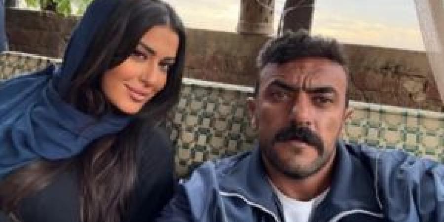 ميرنا
      نور
      الدين
      توضح
      حقيقة
      ارتباطها
      بأحمد
      العوضي
      بعد
      «فهد
      البطل» - شوف 360 الإخباري