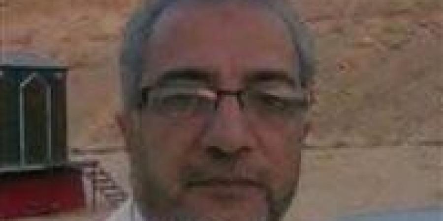 «أهو
      ده
      اللي
      صار»..
      محطات
      في
      حياة
      الفنان
      الراحل
      شريف
      ليلة - شوف 360 الإخباري