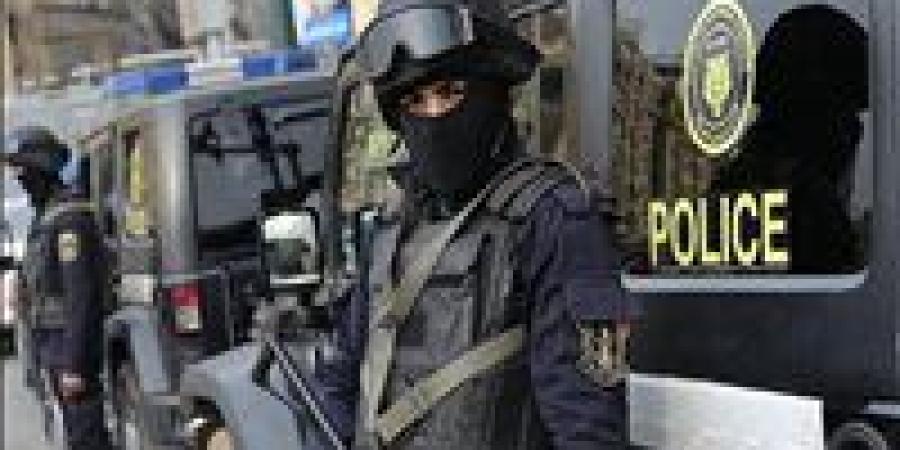 الداخلية
      تضبط
      296
      متهمًا
      وحجز
      119
      كيلو
      من
      المخدرات
      بشبين
      القناطر - شوف 360 الإخباري