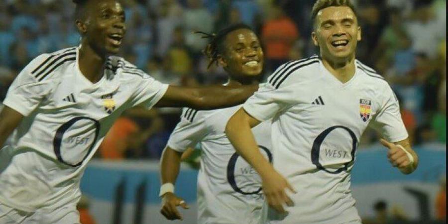 الجونة
      يقسو
      على
      غزل
      المحلة
      برباعية
      في
      الدوري - شوف 360 الإخباري