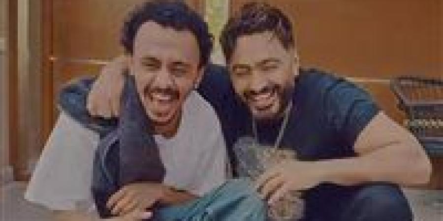 بعد
      رضا
      البحراوي
      والشامي..
      تامر
      حسني
      مع
      كزبرة
      في
      تعاون
      غنائي
      جديد - شوف 360 الإخباري