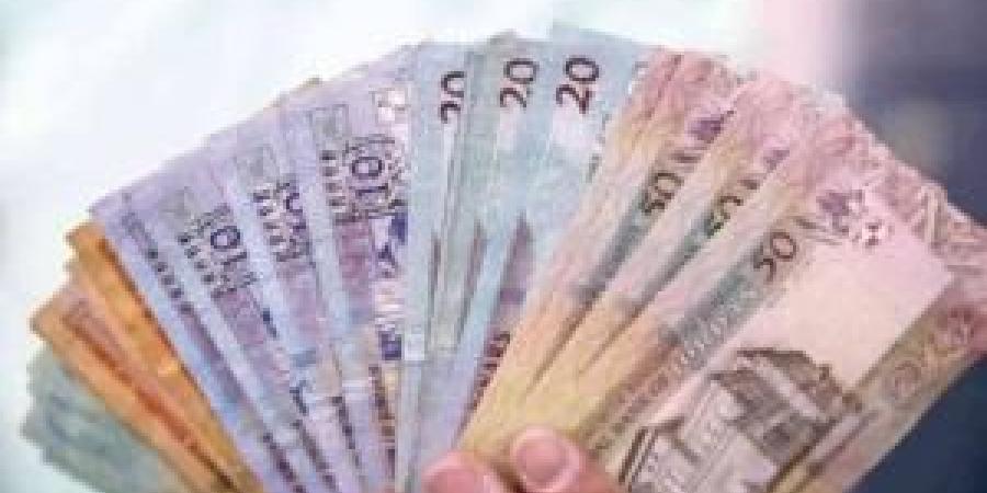 صرف
      راتب
      إضافي
      للأسر
      المنتفعة
      من
      صندوق
      الزكاة
      قبل
      عيد
      الأضحى - شوف 360 الإخباري
