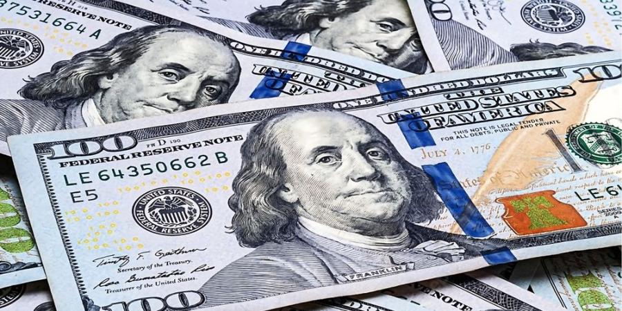 انخفاض سعر الدولار اليوم مقابل الجنيه في البنوك المصرية - شوف 360 الإخباري