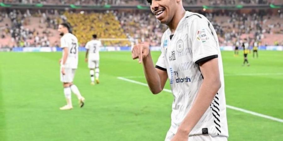 بعد ارتباطه بالاحتراف.. موعد انتهاء عقد مصعب الجوير مع الهلال - شوف 360 الإخباري
