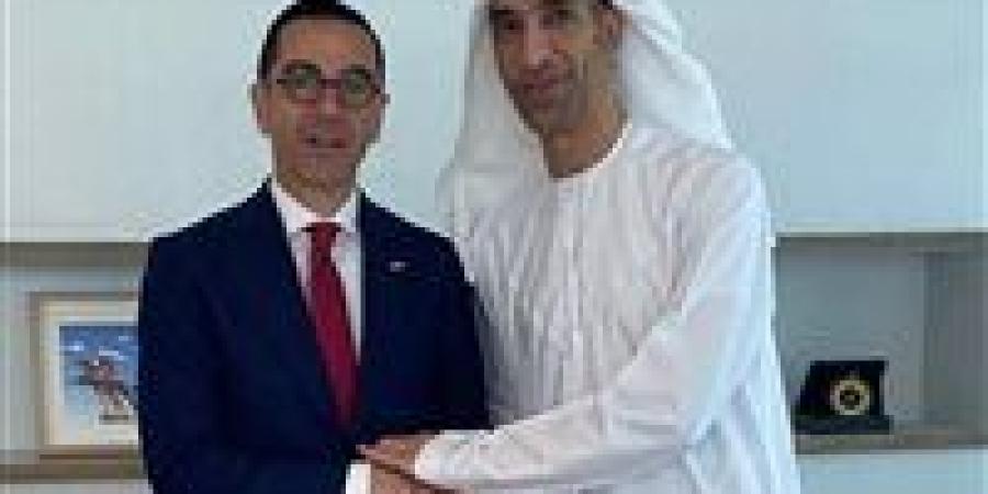 وزير
      الاستثمار:
      توفير
      كافة
      أوجه
      الدعم
      للشركات
      الإماراتية
      المستثمرة
      في
      مصر
      وإزالة
      المعوقات
      التي
      تواجهها - شوف 360 الإخباري