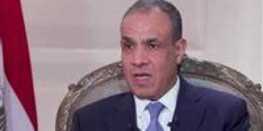 وزير
      الخارجية:
      القاهرة
      تسعى
      لتحقيق
      التوازن
      في
      علاقاتها
      الدولية - شوف 360 الإخباري