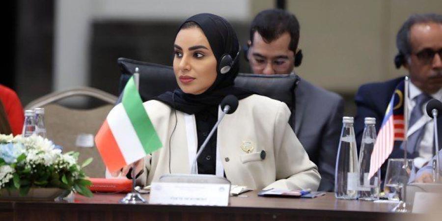 وزير
      الشؤون
      الاجتماعية
      الكويتية
      تؤكد
      دور
      الأسرة
      المحوري
      في
      تشكيل
      هوية
      الإنسان
      والحفاظ
      على
      ثقافة
      المجتمعات - شوف 360 الإخباري