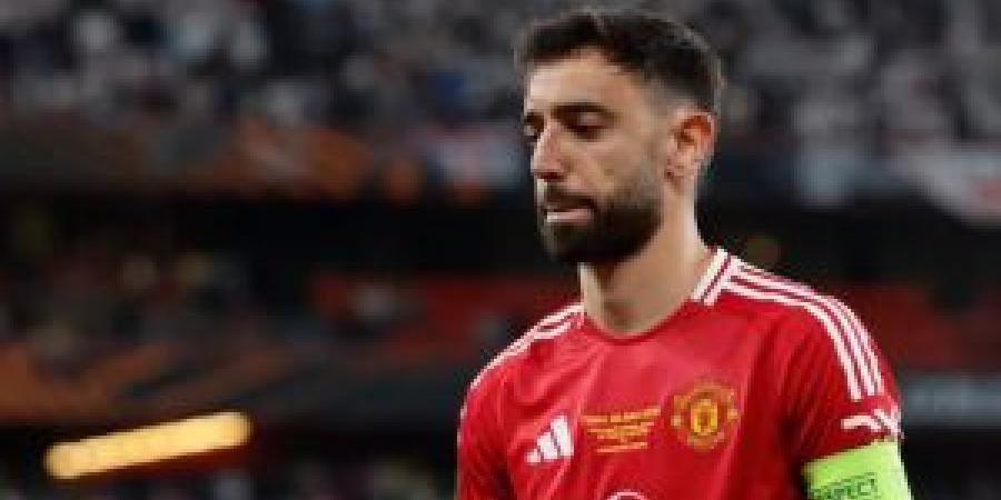 ارتبط
      اسمه
      بالهلال
      ..
      فرنانديز:
      النادي
      قد
      يضطر
      لبيعي - شوف 360 الإخباري