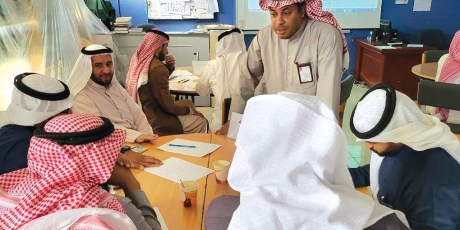 "التعليم": 700 ألف فرصة تدريبية إلزامية لرفع كفاءة المعلمين - شوف 360 الإخباري
