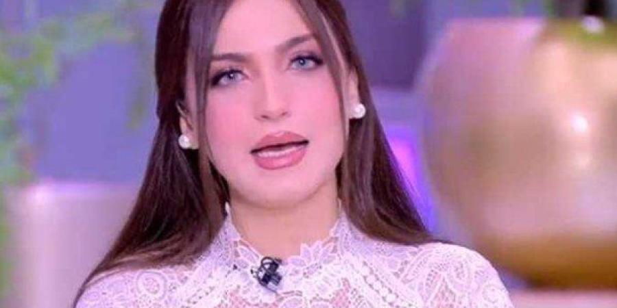 رسالة
      جريئة
      من
      ياسمين
      عز
      لطالبات
      الثانوية..
      ما
      القصة؟ -شوف 360 الإخباري