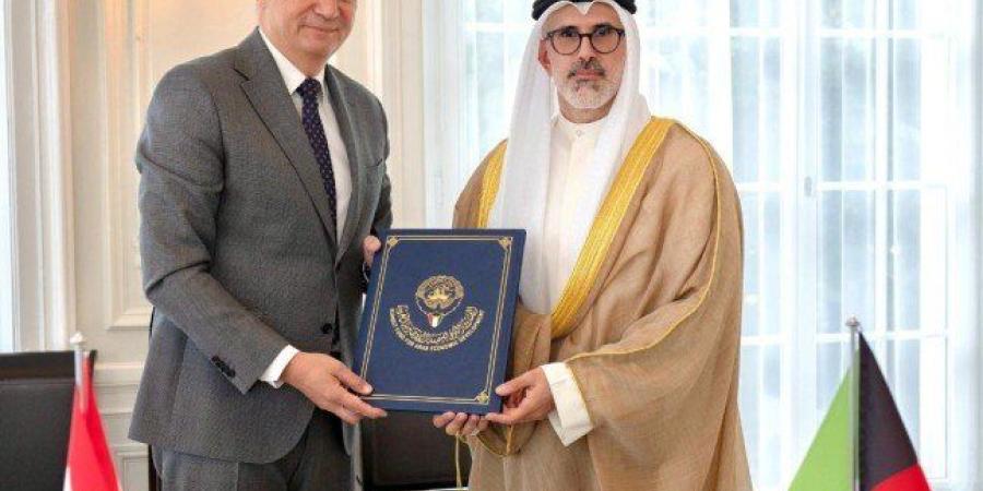 الكويت
      وسويسرا
      تعقدان
      أعمال
      الدورة
      السابعة
      من
      المشاورات
      السياسية - شوف 360 الإخباري
