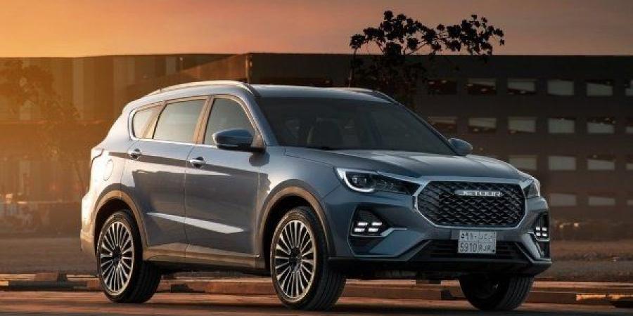 سيارة
      جيتور
      X70
      في
      شكلها
      الجديد
      2025..
      بكام
      النسخة
      المجمعة
      محليا؟ - شوف 360 الإخباري