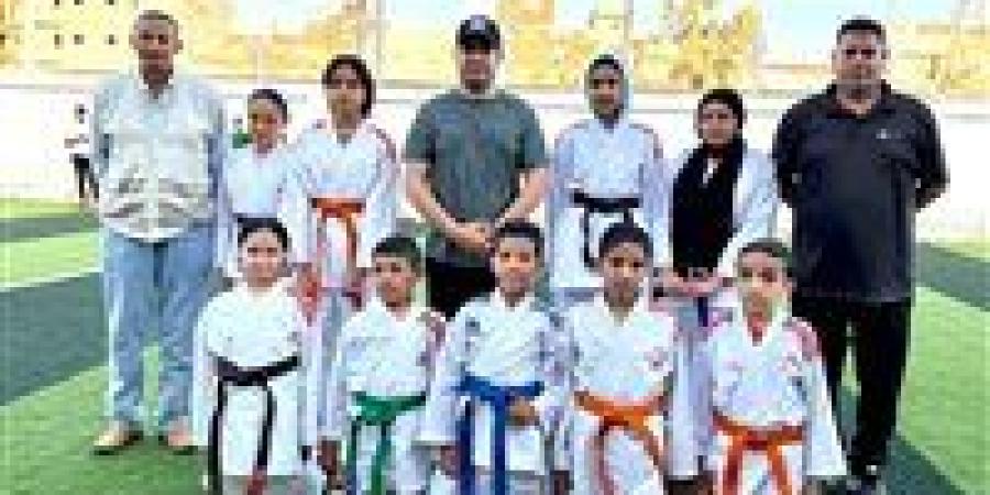 بعيدًا
      عن
      المكاتب
      المكيفة..
      جولات
      ميدانية
      مفاجئة
      لوكيل
      «شباب
      دمياط» لحل
      مشكلات
      مراكز
      الشباب - شوف 360 الإخباري