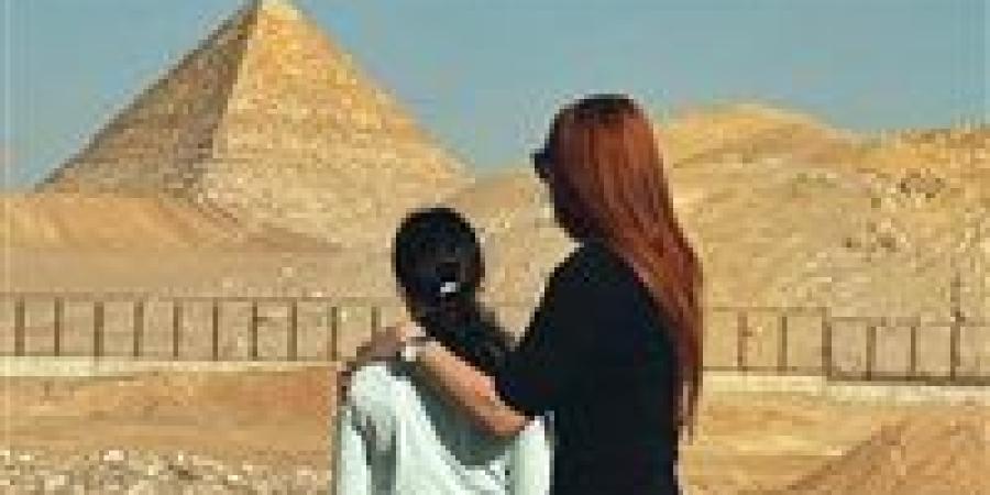 أكون
      لكي
      الأمان
      والسند..
      كارول
      سماحة
      توجه
      رسالة
      مؤثرة
      لابنتها
      بعد
      وفاة
      زوجها
      وليد
      مصطفى - شوف 360 الإخباري
