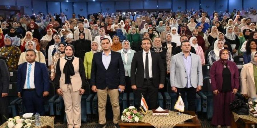 لتفانيهم
      في
      العمل..
      تكريم
      500
      من
      الكوادر
      التمريضية
      المتميزة
      بالبحيرة - شوف 360 الإخباري