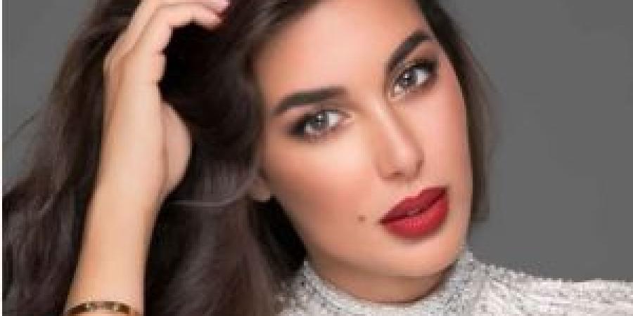 ياسمين
      صبري
      تكشف
      سرًا
      عن
      مجوهراتها
      في
      "كان" - شوف 360 الإخباري