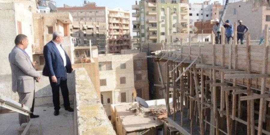 محافظ
      الغربية
      يتابع
      أعمال
      إنشاء
      المبنى
      الإداري
      الجديد
      لديوان
      المحافظة
      ويوجه
      بسرعة
      الإنجاز - شوف 360 الإخباري