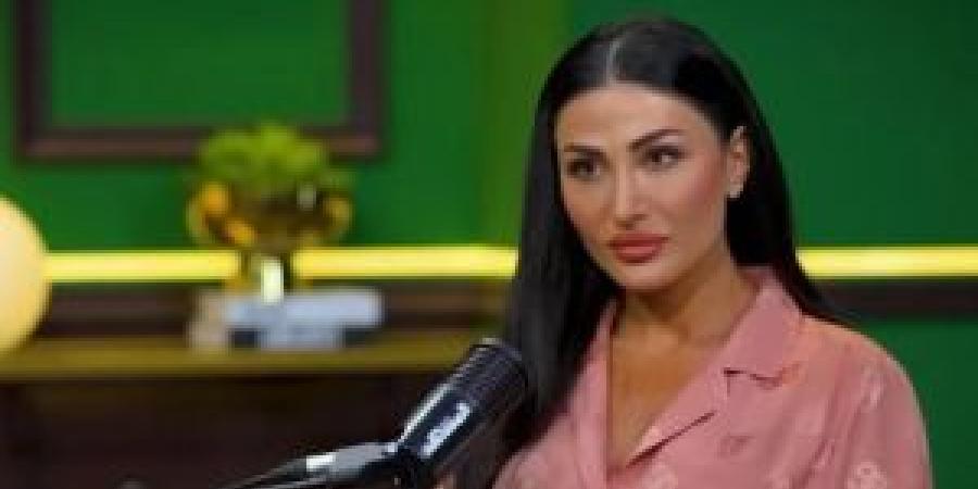 هبة
      نور
      توضح
      حقيقة
      ما
      نشر
      عن
      خلافها
      مع
      نسرين
      طافش - شوف 360 الإخباري