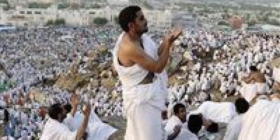 غرامات
      تصل
      إلى
      100
      ألف
      ريال..
      السعودية
      تعلن
      عقوبات
      مالية
      مشددة
      على
      مخالفي
      الحج - شوف 360 الإخباري